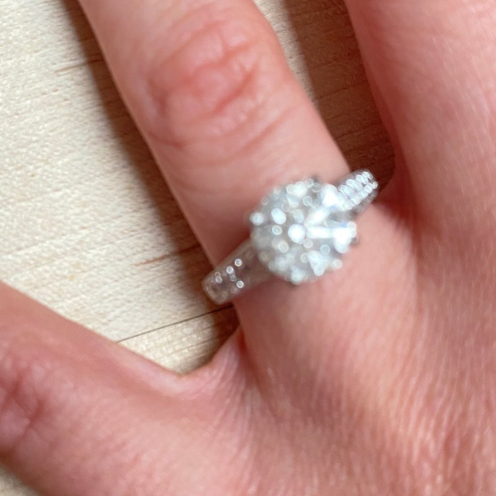 DIAMOND RING WEDDING ENGAGEMENT RING SHANE CO - Picture 12 of 14